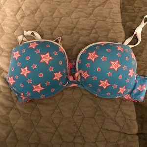 Secret Lace push-up bra
